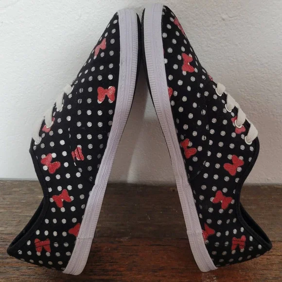 Minnie Mouse Fashion Lace Up Fashion Sneakers - Picture 6 of 10